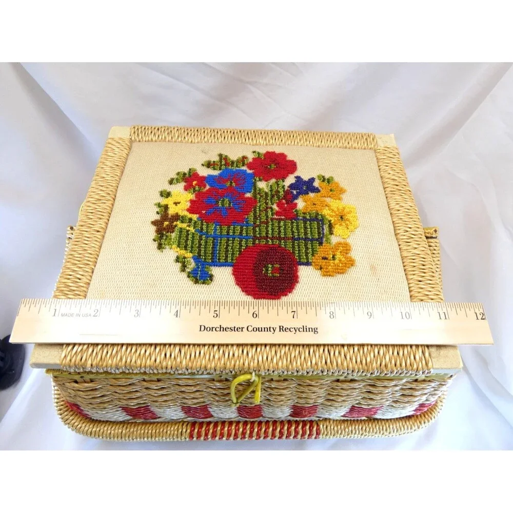 VTg  Embroidery Floral Top Sewing Basket with Insert JCPenney Yellow
